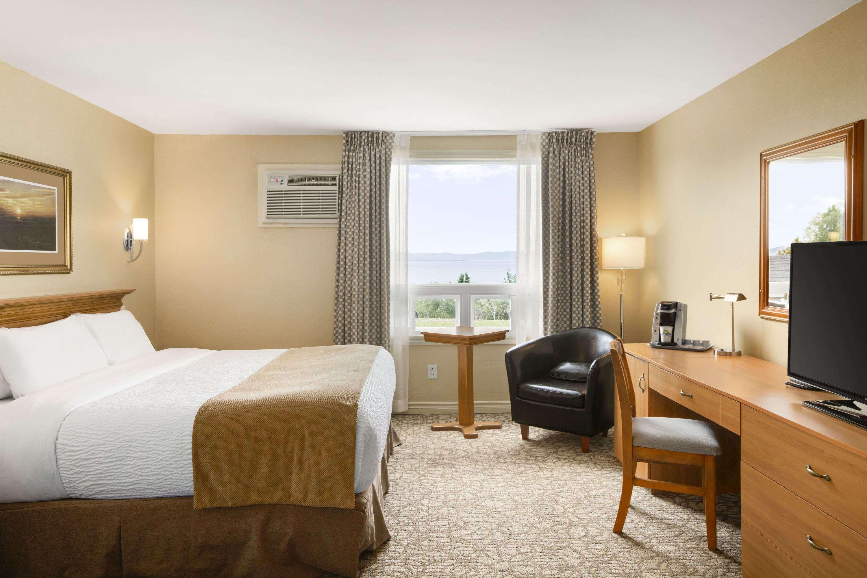 Days Inn By Wyndham Rivière-du-Loup Kültér fotó